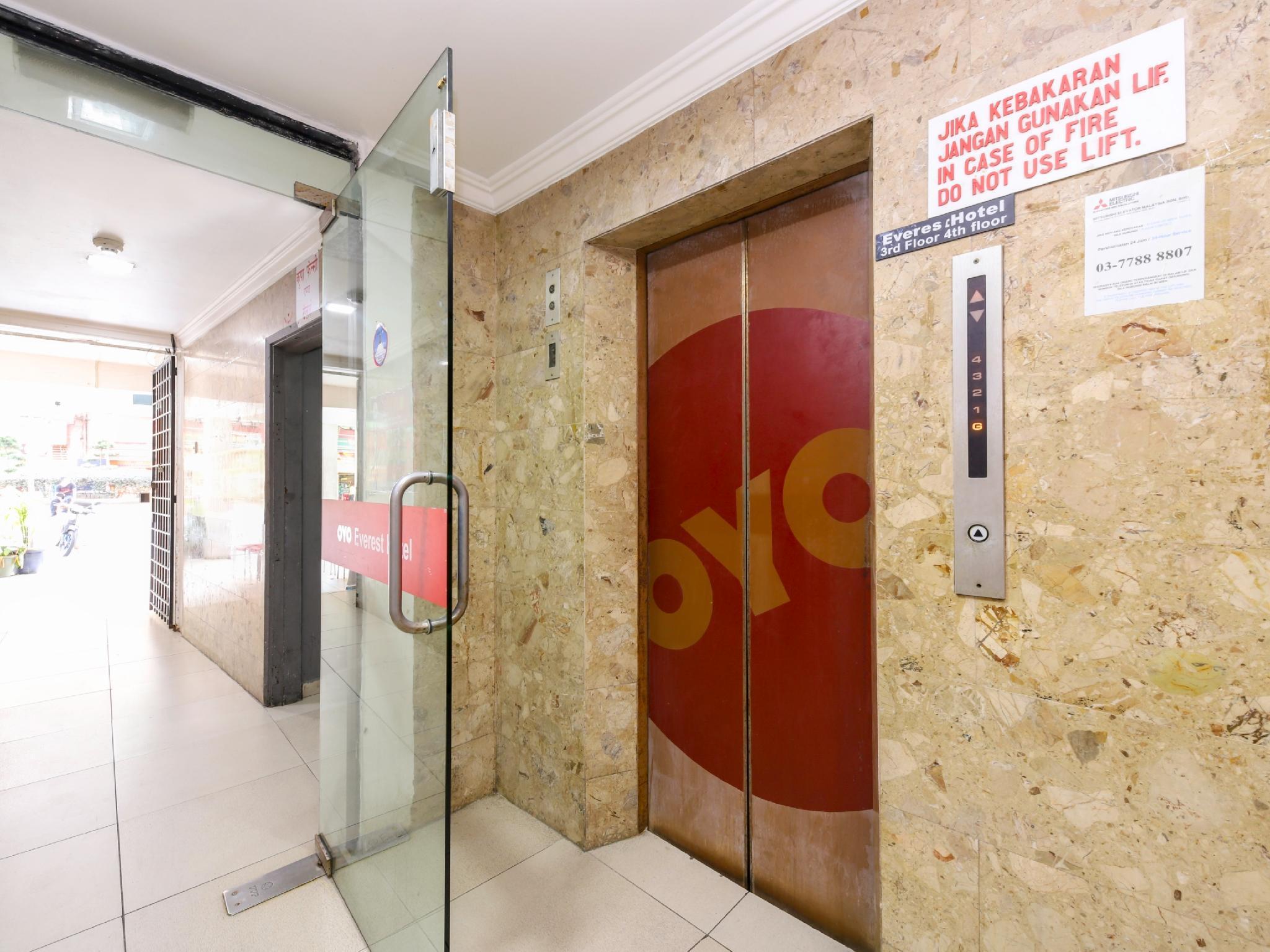 Oyo 334 Everest Hotel Kuala Lumpur Exterior photo
